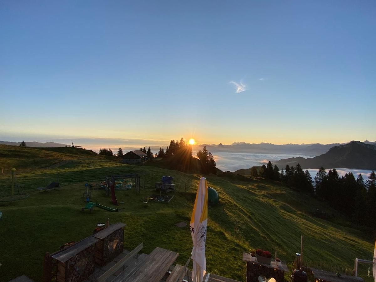 Rigi-Burggeist Alpine Guesthouse Герзау Екстер'єр фото