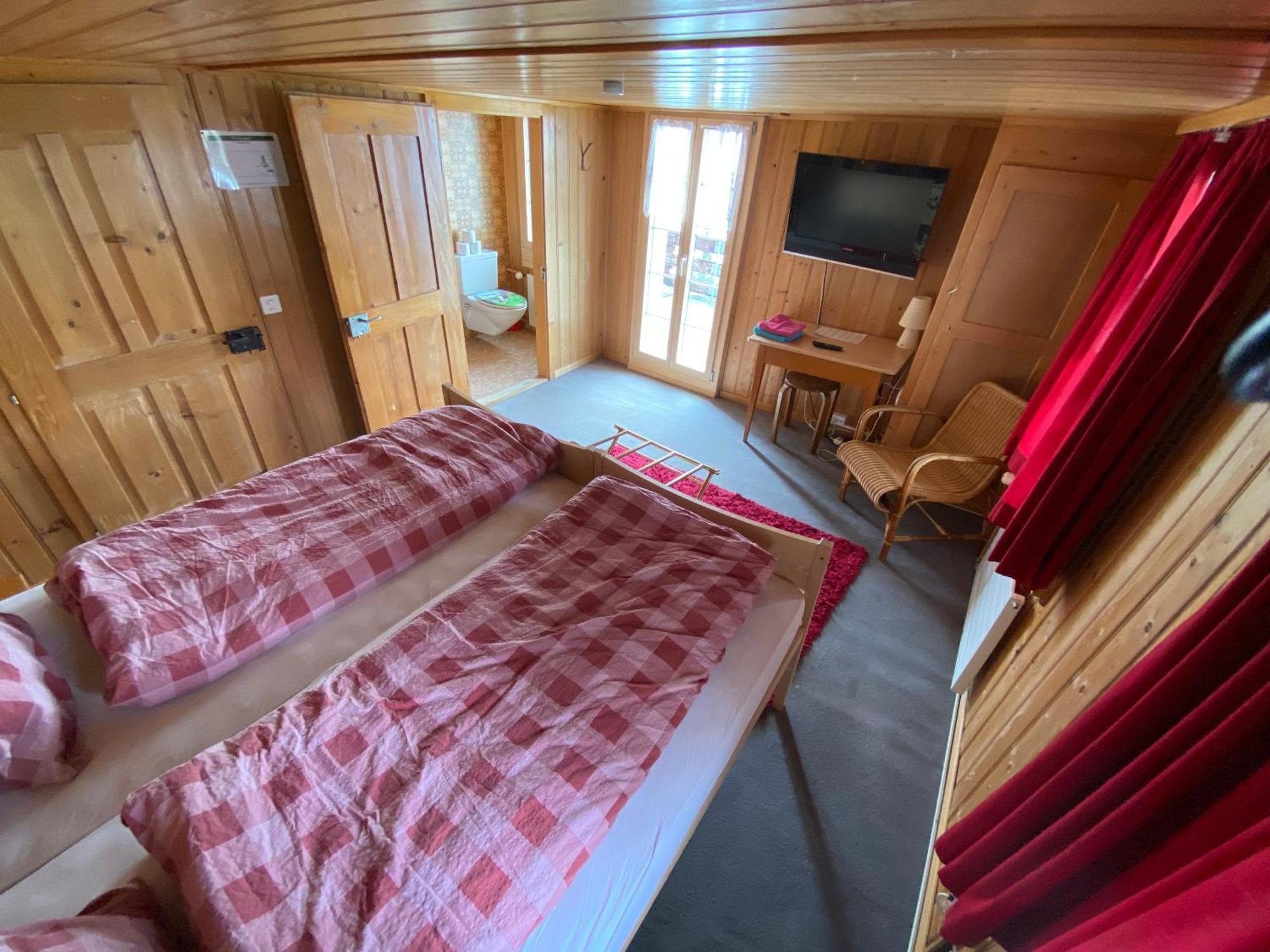 Rigi-Burggeist Alpine Guesthouse Герзау Номер фото